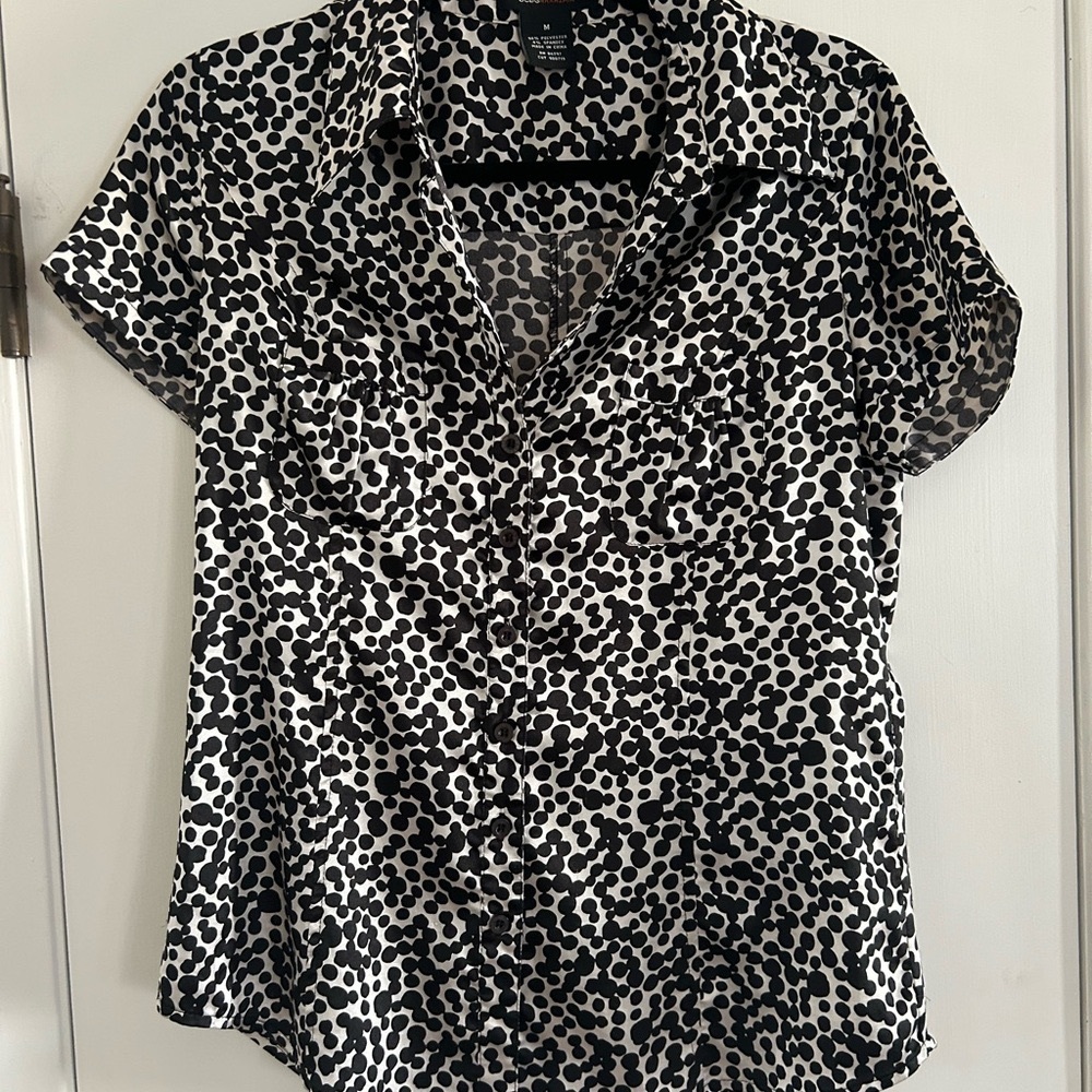 BCBG Maxazria Satin Black and White Polka Dot Women's button down Top